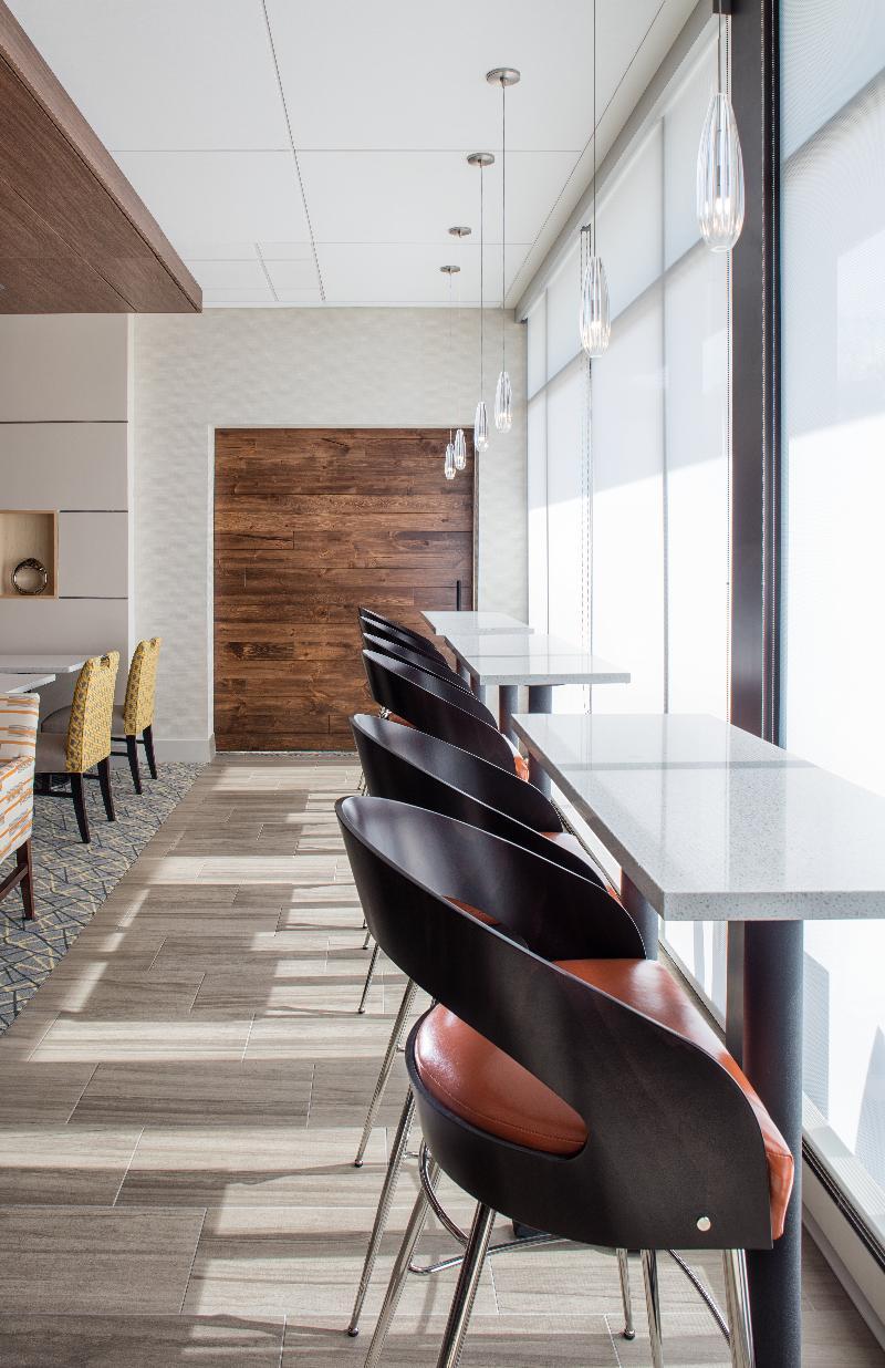 Holiday Inn Express East Peoria - Riverfront By Ihg Экстерьер фото